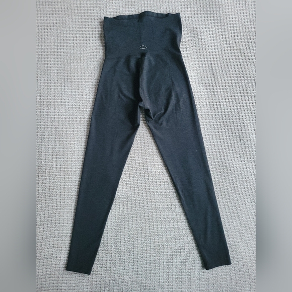 BEYOND YOGA SMALL - Picture 7 of 8